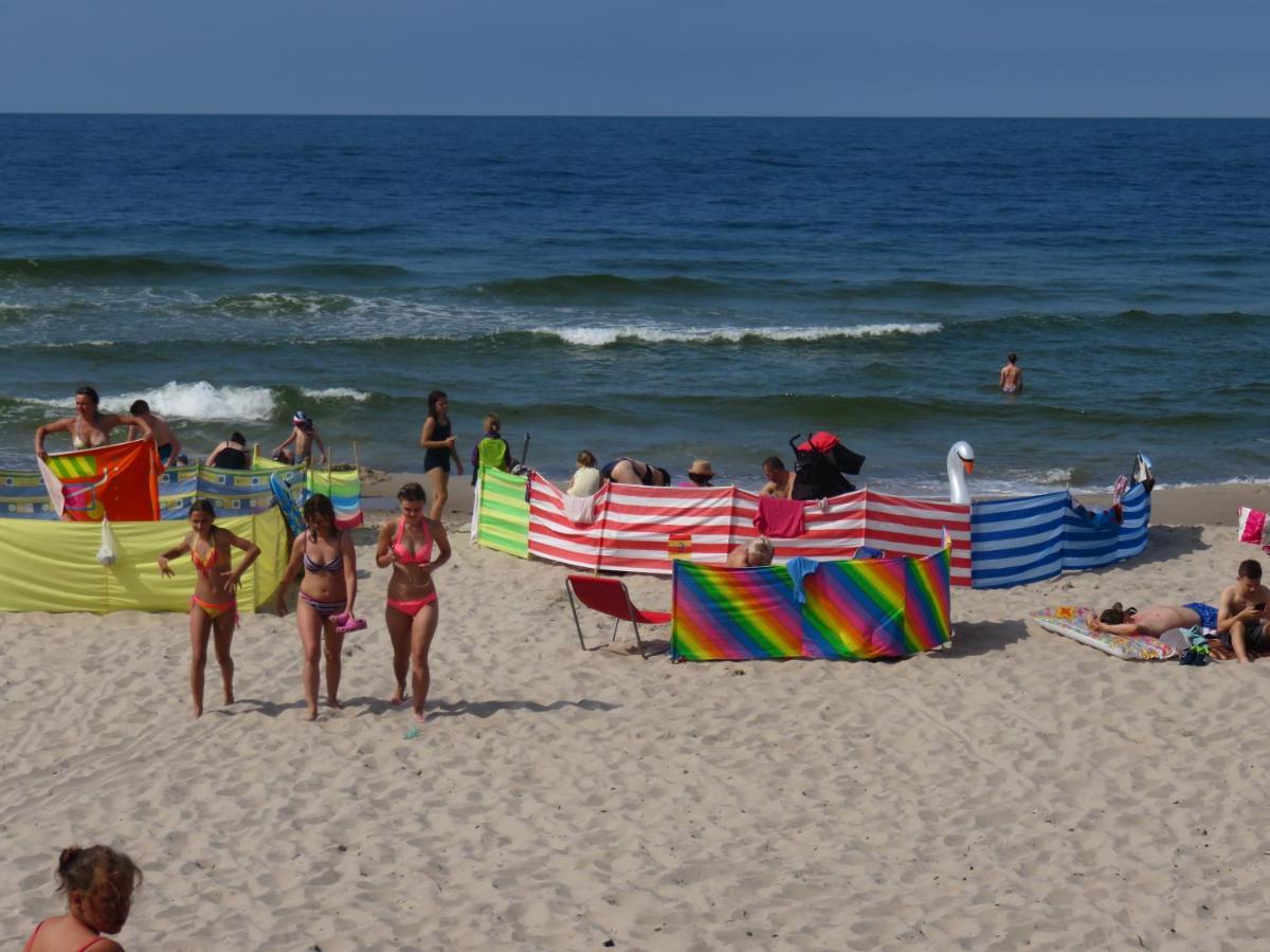 Ozi-Holiday Rusinowo  Buitenkant foto