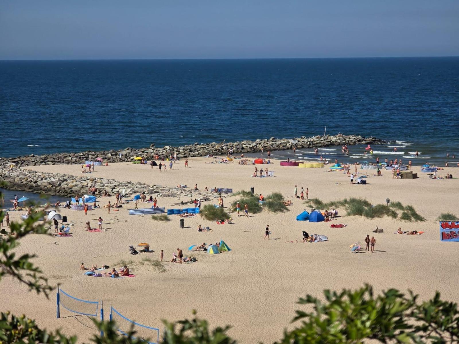 Ozi-Holiday Rusinowo  Buitenkant foto