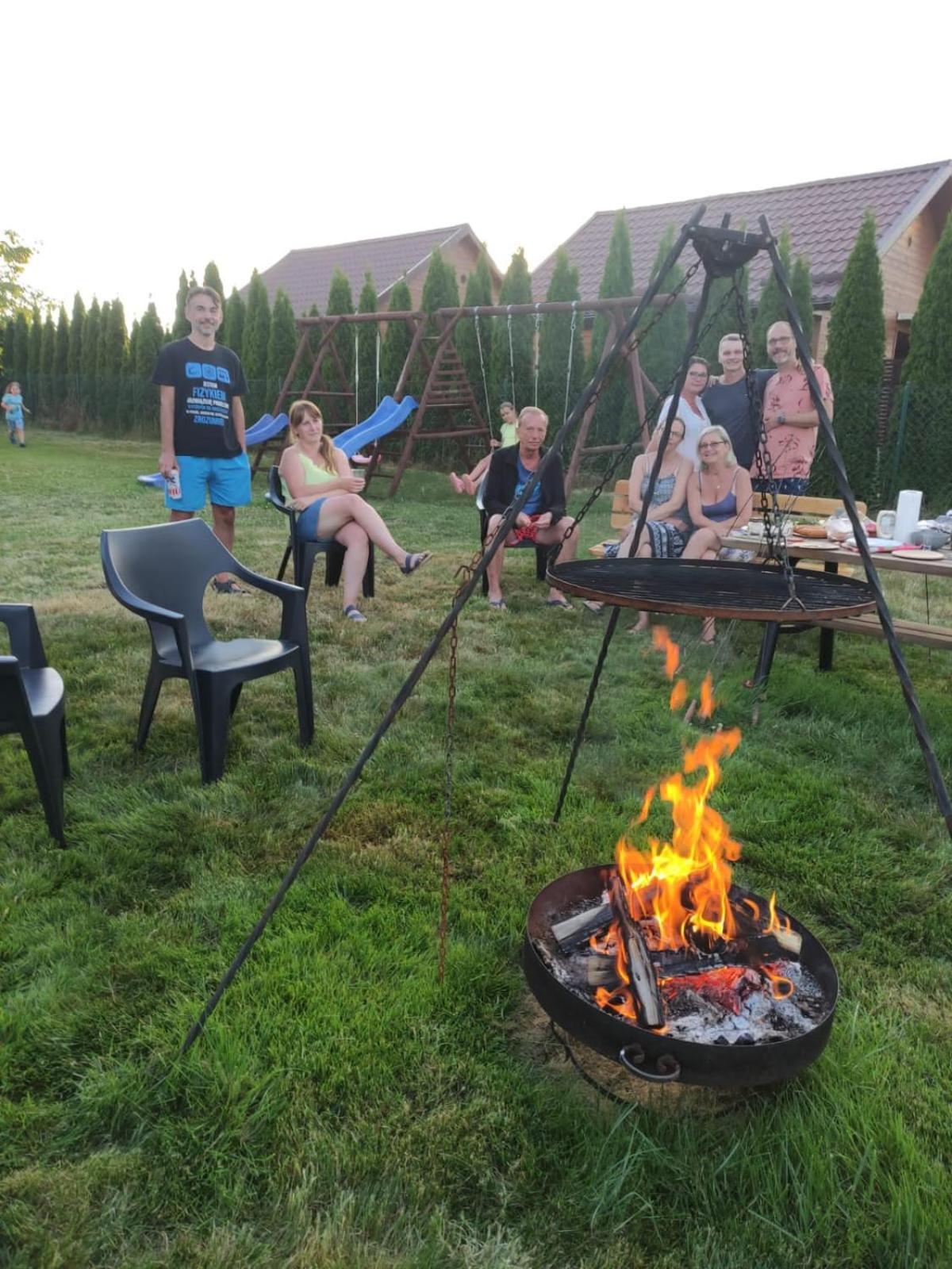 Ozi-Holiday Rusinowo  Buitenkant foto